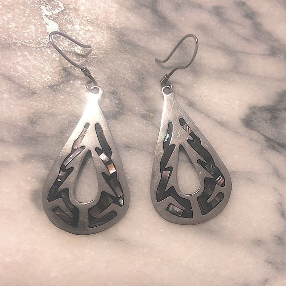 VTG Taxco Sterling Silver & Abalone Inlay Teardrop Pear Shape Earrings 1.9” - Picture 2 of 5
